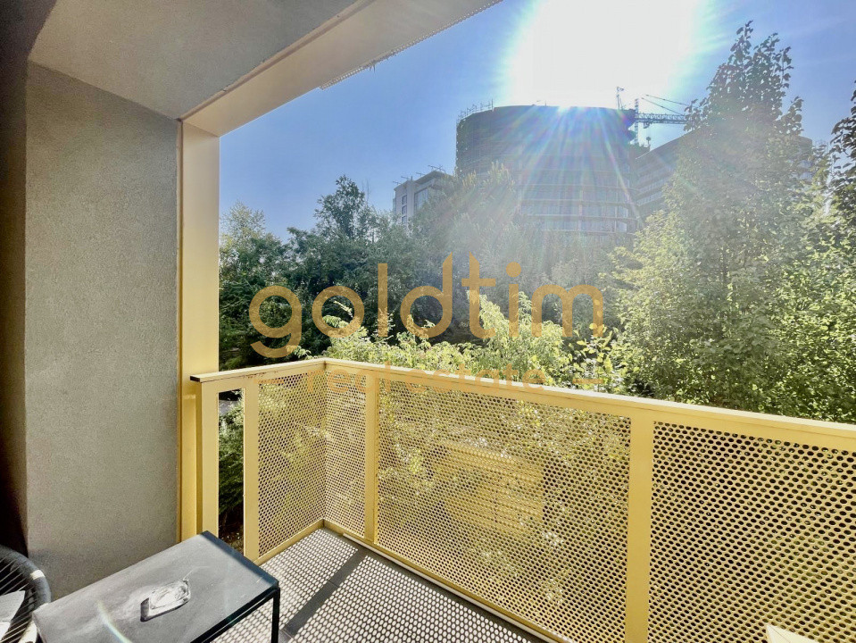 AVIATIEI PARK/ SUPERB