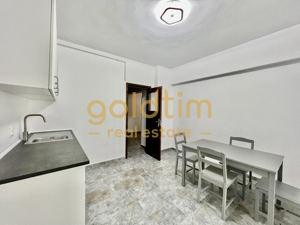 PRETABIL BIROU/ 2 BALCOANE/PARTIAL MOBILAT