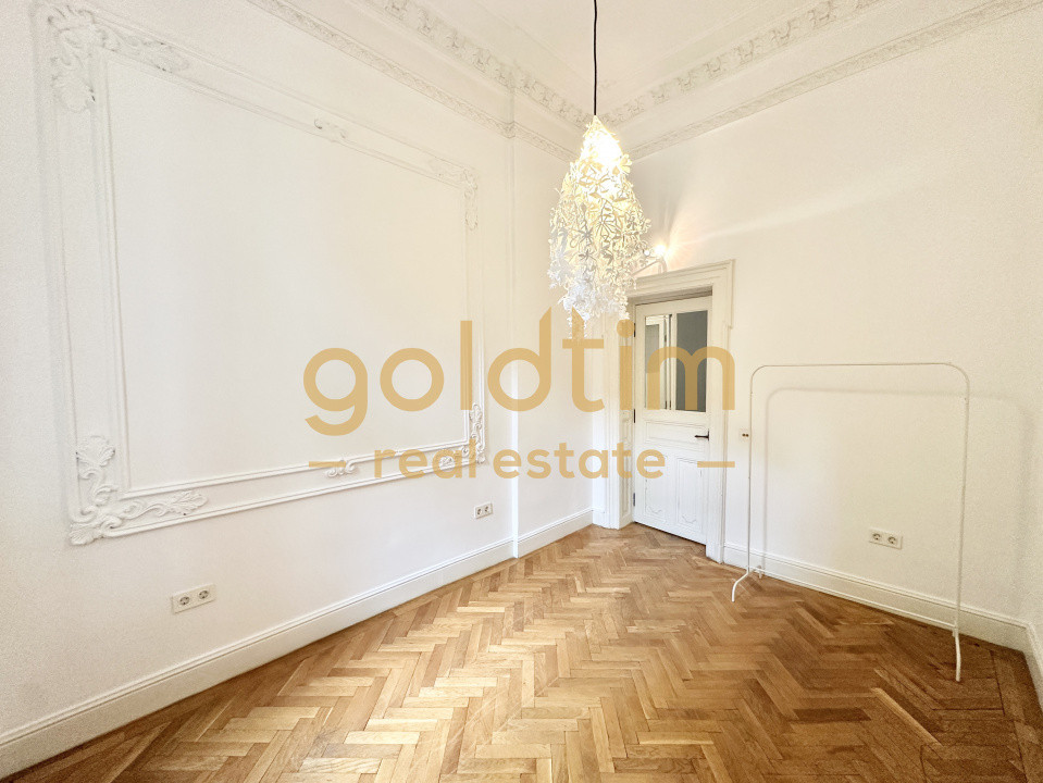 VILA INTERBELICA RENOVATA/CURTE/PRETABILA ACTIVITATI COMERCIALE/DOROBANTI