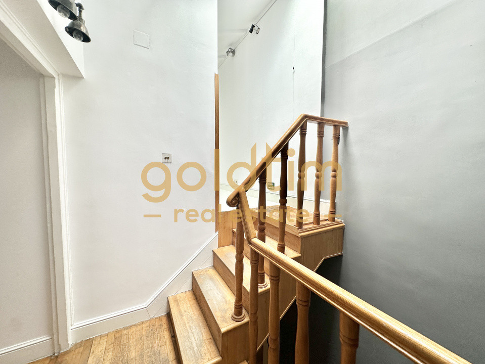 VILA INTERBELICA RENOVATA/ANEXA/CURTE/PRETABILA ACTIVITATI COMERCIALE/DOROBANTI