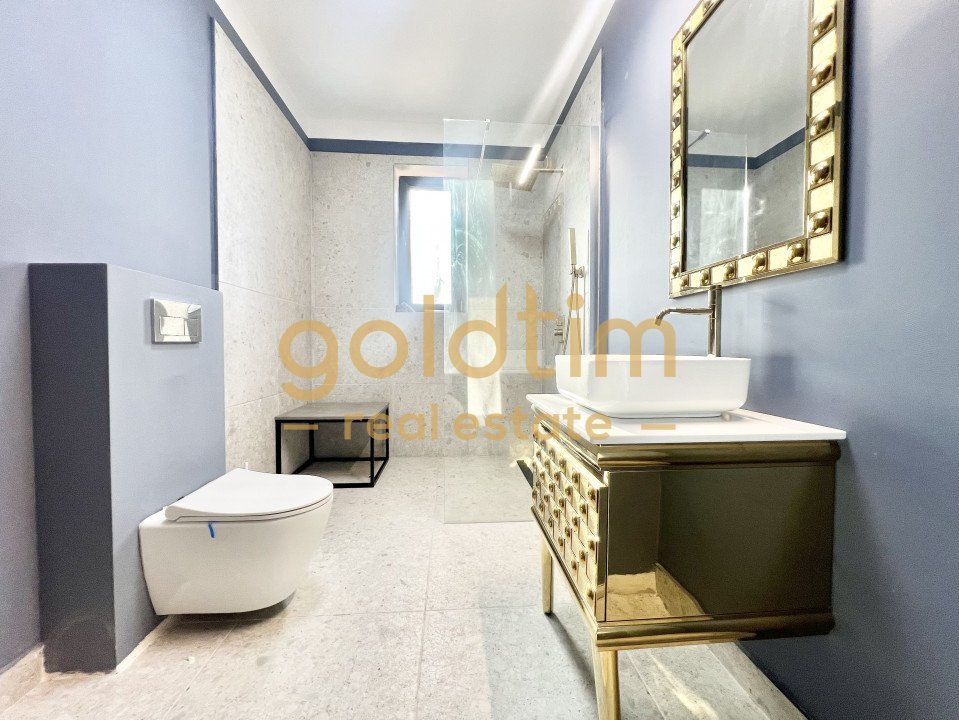 VILA SUPERBA/PISCINA/PONTON/DESCHIDERE LA LAC/PARCARE/SNAGOV