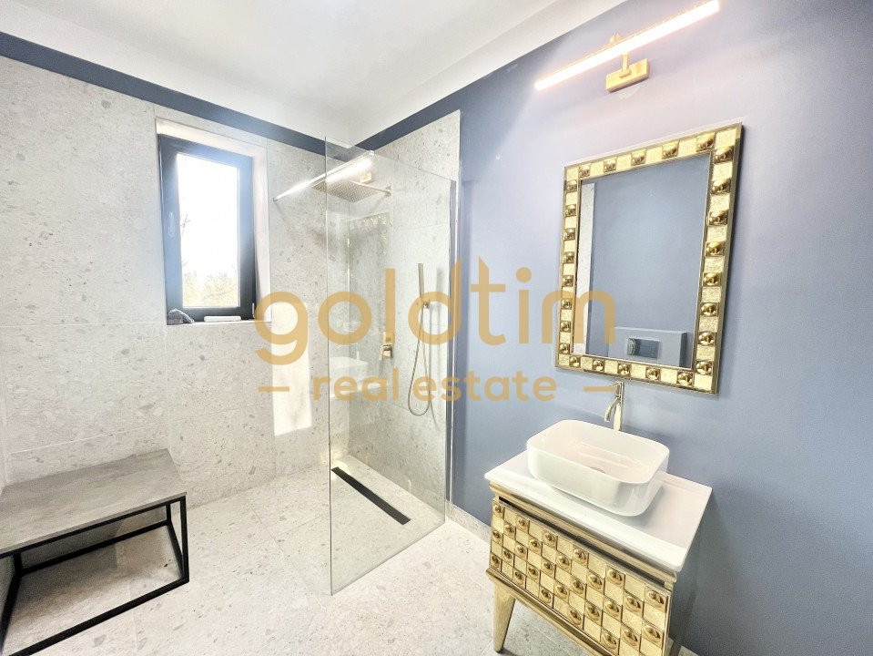 VILA SUPERBA/PISCINA/PONTON/DESCHIDERE LA LAC/PARCARE/SNAGOV