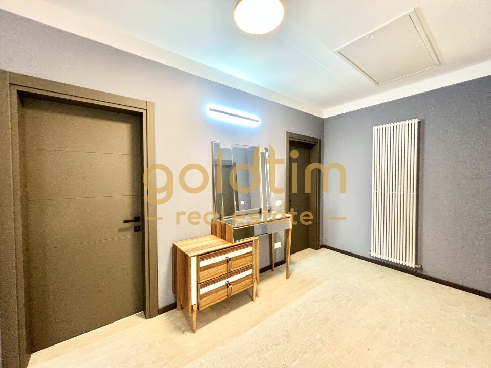 VILA SUPERBA/PISCINA/PONTON/DESCHIDERE LA LAC/PARCARE/SNAGOV