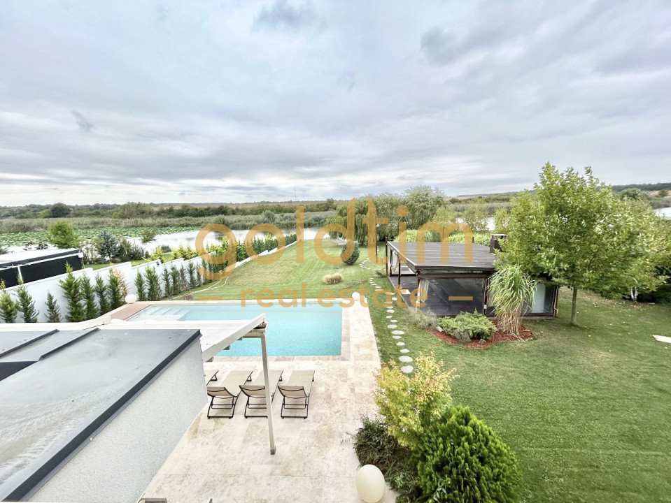 VILA SUPERBA/MOBILATA/UTILATA/PISCINA/CURTE 3000 MP/IESIRE LA LAC