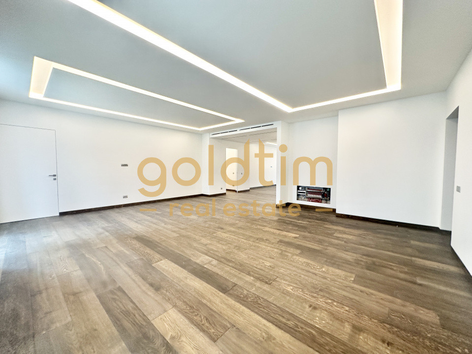 APARTAMENT IMPRESIONANT/EXCLUSIVIST/COMPLEX BOUTIQUE/CAMERA PERSONAL/KISELEFF