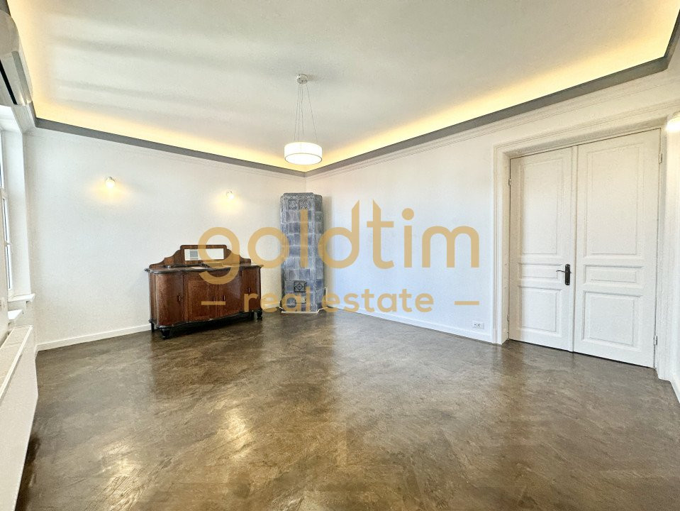 SPATIU BIROU ELEGANT/IN VILA INTERBELICA/DOROBANTI