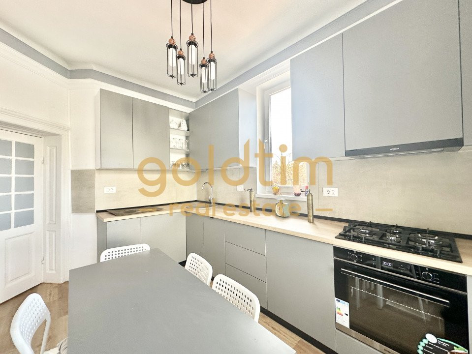 SPATIU BIROU ELEGANT/IN VILA INTERBELICA/DOROBANTI