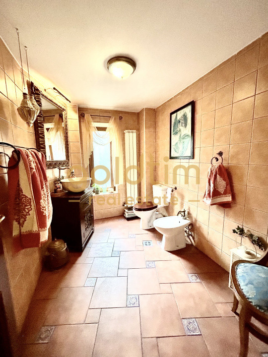 VILA SPECTACULOASA475MP/TEREN 2000MP CU PADURE/PISCINA/CORBEANCA-PARADISUL VERDE