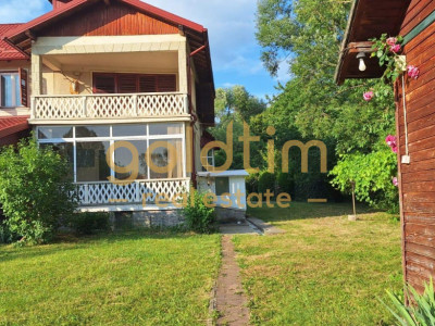 CASA IN ZONA LINISTITA/MOBILATA/UTILATA/TEREN IMPRESIONANT 5000MP/CORNU/PRAHOVA