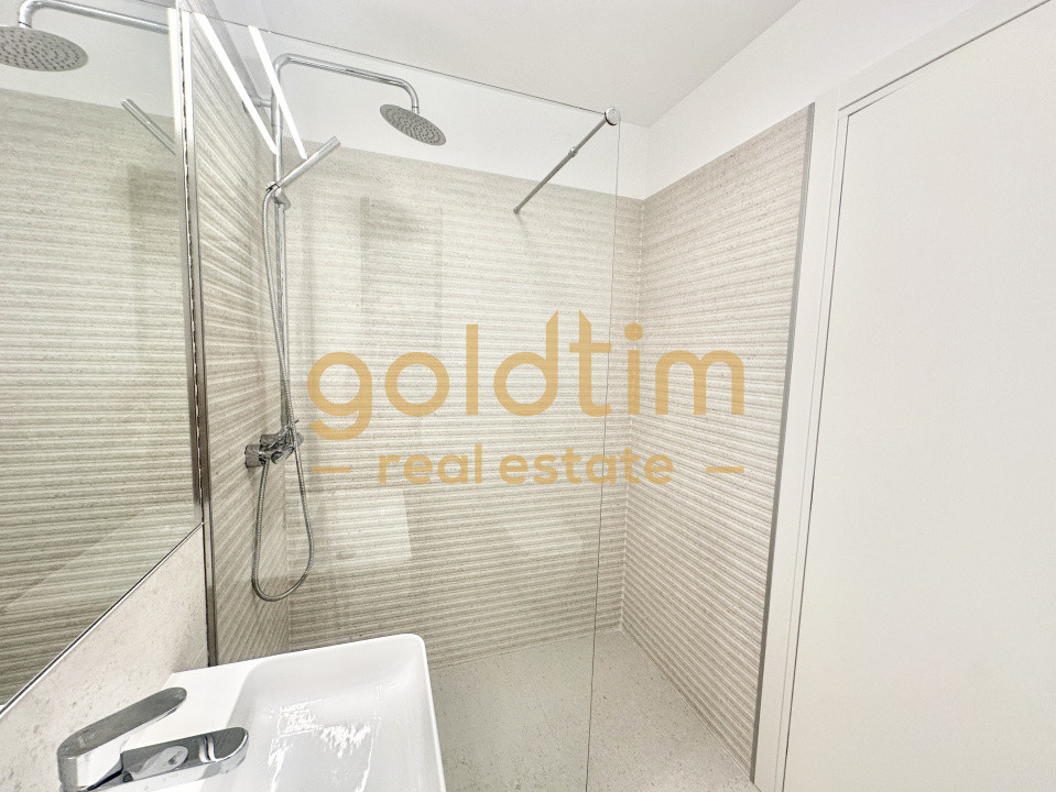 PRIMA CHIRIE/LUX/PISCINA/SPA/MOBILAT/UTILAT/TERASA/GARAJ/FLOREASCA/UP-SITE