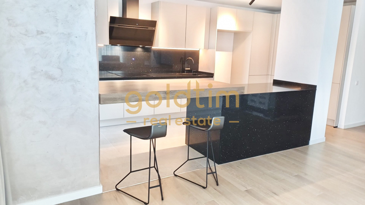 PRIMA CHIRIE/LUX/PISCINA/SPA/MOBILAT/UTILAT/TERASA/GARAJ/FLOREASCA/UP-SITE