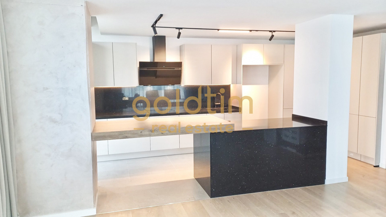 PRIMA CHIRIE/LUX/PISCINA/SPA/MOBILAT/UTILAT/TERASA/GARAJ/FLOREASCA/UP-SITE