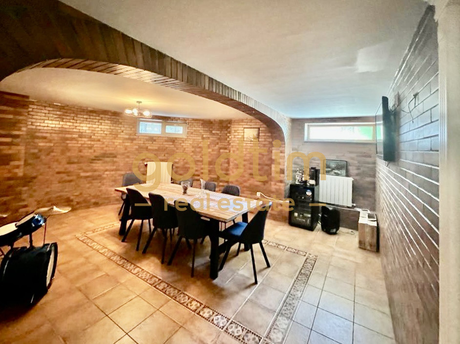 VILA INDIVIDUALA/ZONA IANCU NICOLAE/DESIGN UNIC/GARAJ/CRAMA/CURTE AMENAJATA/