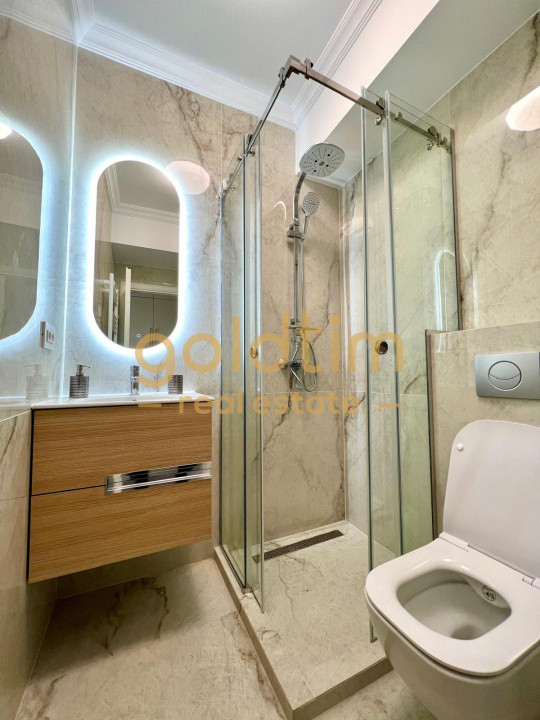 PIPERA/LUXOS SI LUMINOS/PARCARE INCLUSA