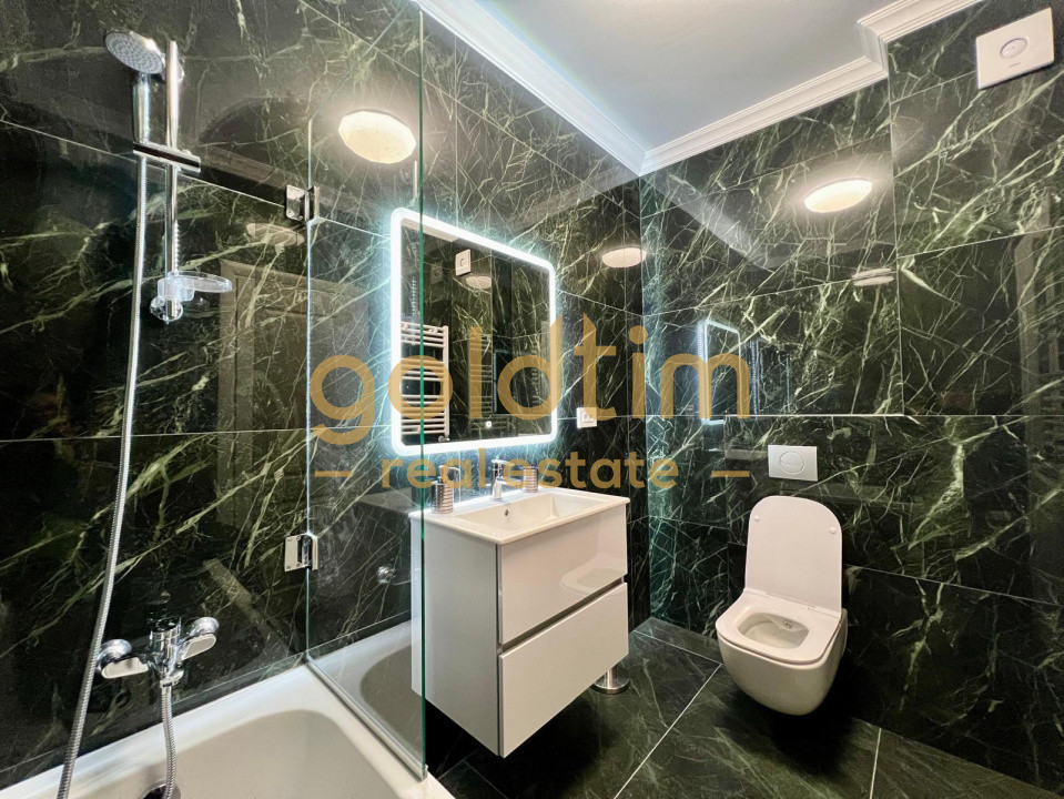 PIPERA/LUXOS SI LUMINOS/PARCARE INCLUSA