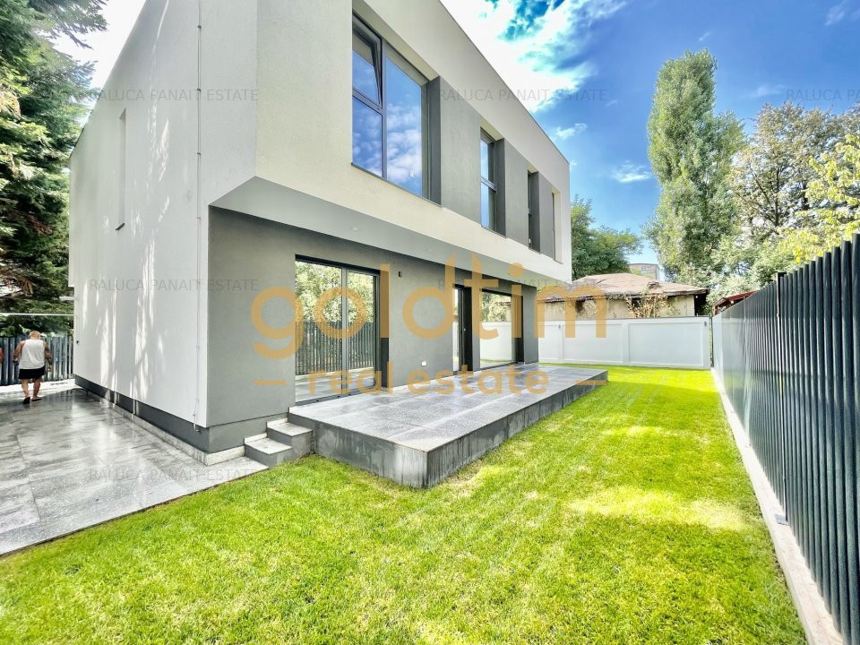 NOU/ABSOLUT SUPERBA/ VILA INDIVIDUALA/ IANCU NICOLAE/