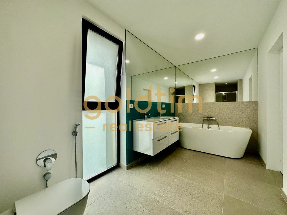 NOU/ABSOLUT SUPERBA/ VILA INDIVIDUALA/ IANCU NICOLAE/