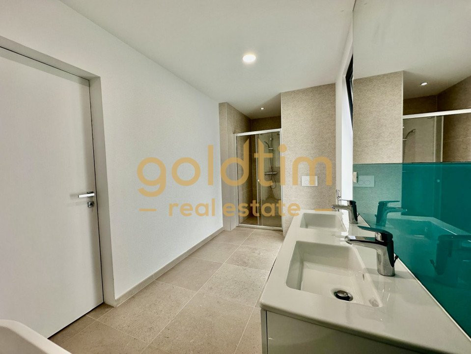 NOU/ABSOLUT SUPERBA/ VILA INDIVIDUALA/ IANCU NICOLAE/