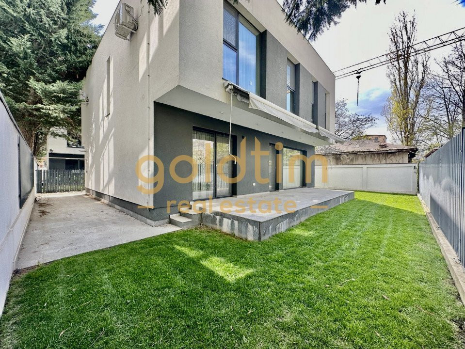 NOU/ABSOLUT SUPERBA/ VILA INDIVIDUALA/ IANCU NICOLAE/