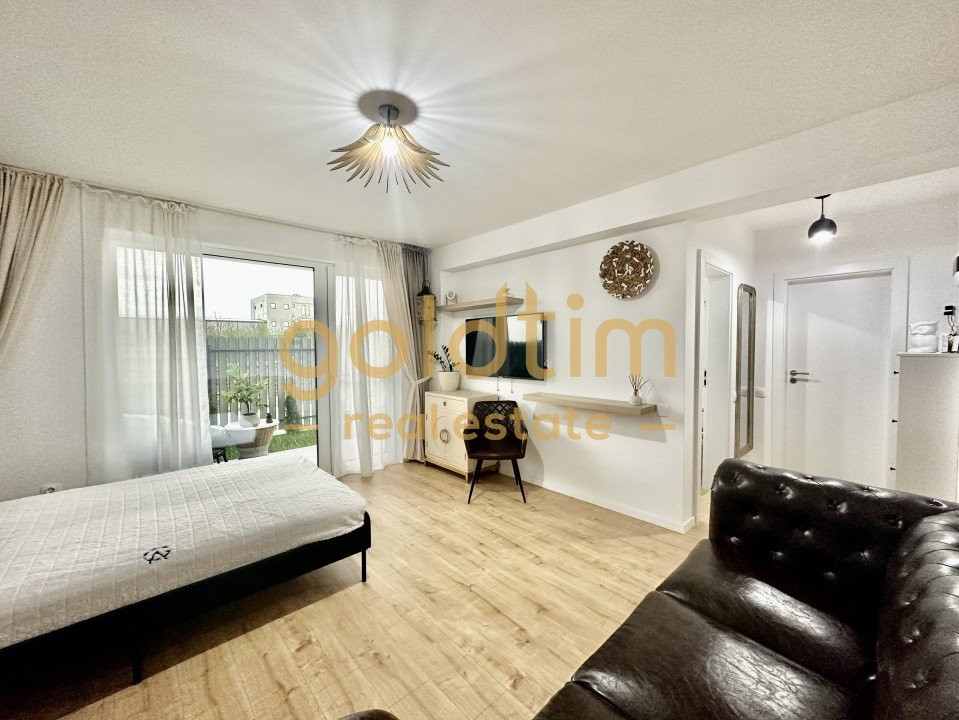 STUDIO SUPERB/CURTE/PARCARE INCLUSA /TERASA GENEROASA