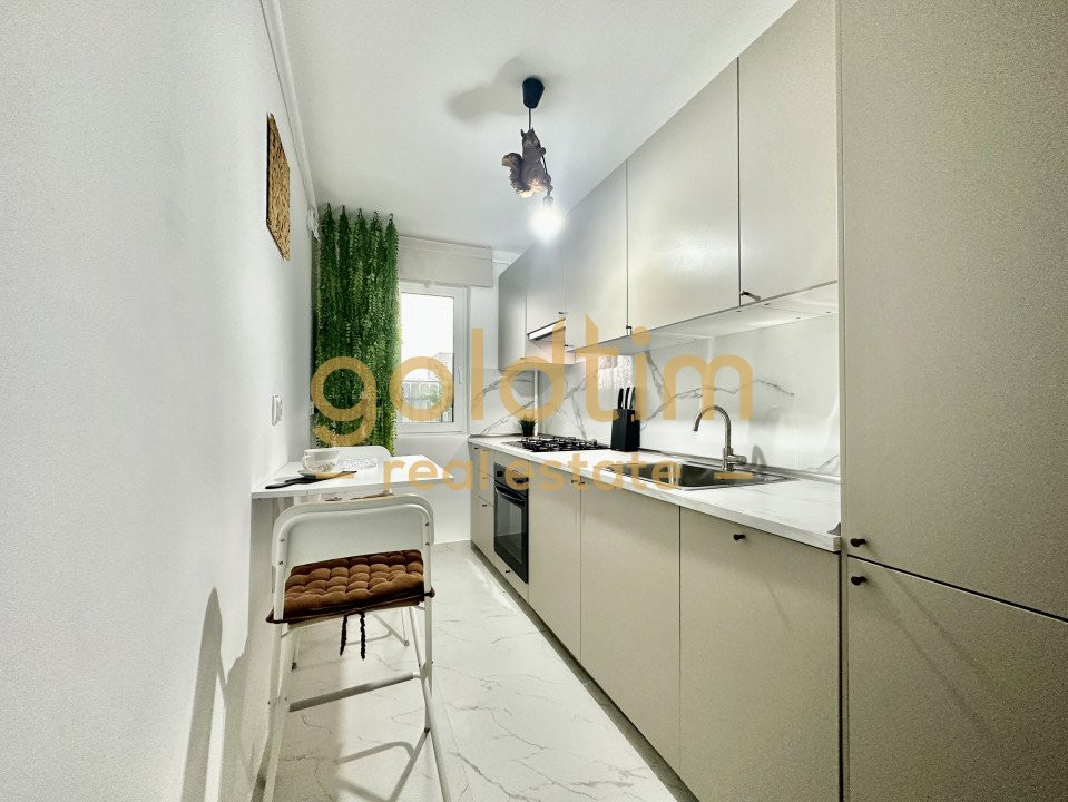 STUDIO SUPERB/CURTE/PARCARE INCLUSA /TERASA GENEROASA