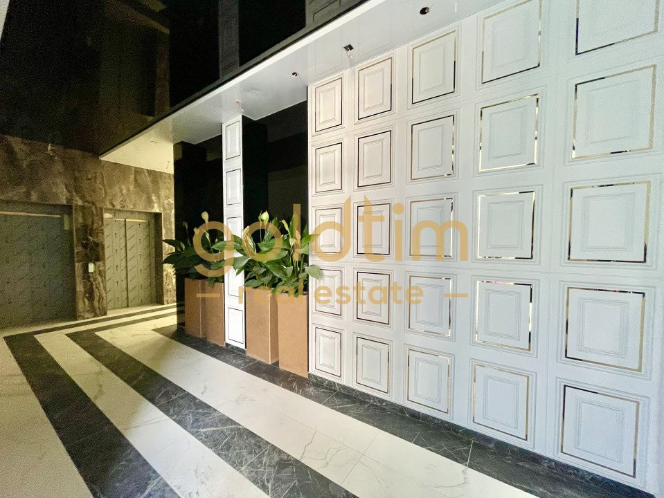 LUX/ULTRAFINISAT/PARCARE SUBTERANA/PORSCHE NORD