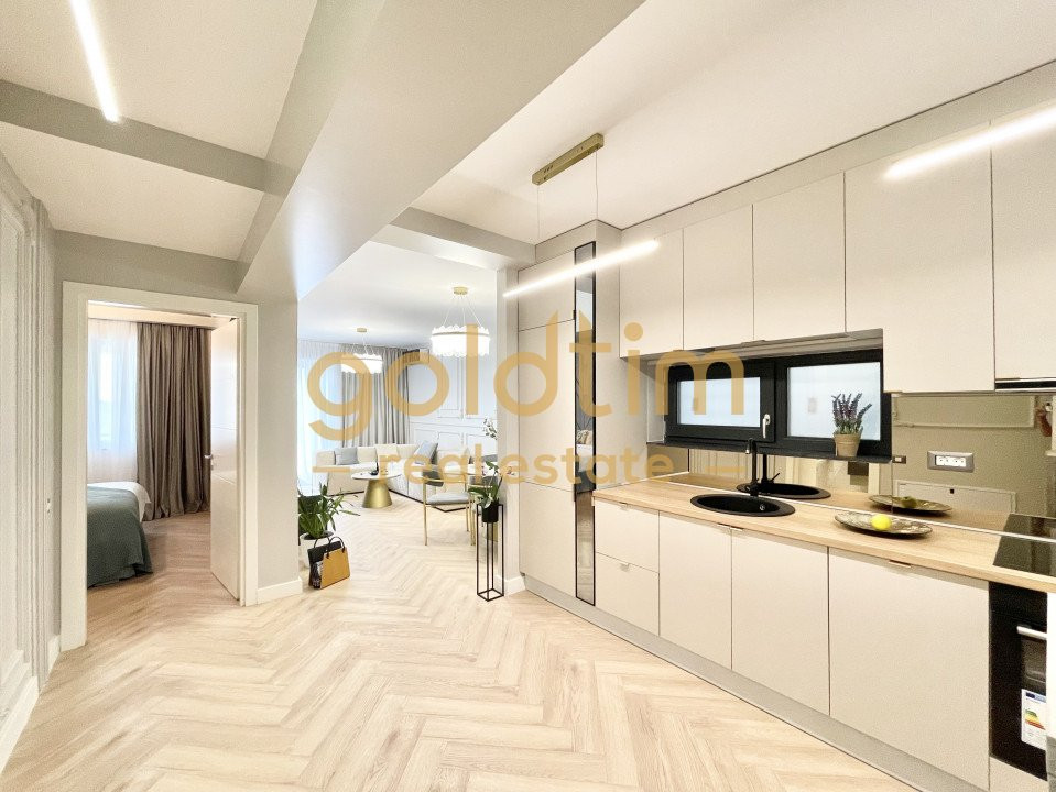 LUX/ULTRAFINISAT/PARCARE SUBTERANA/PORSCHE NORD