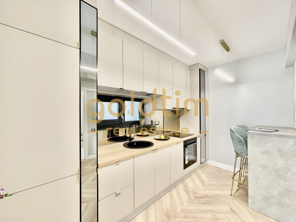 LUX/ULTRAFINISAT/PARCARE SUBTERANA/PORSCHE NORD