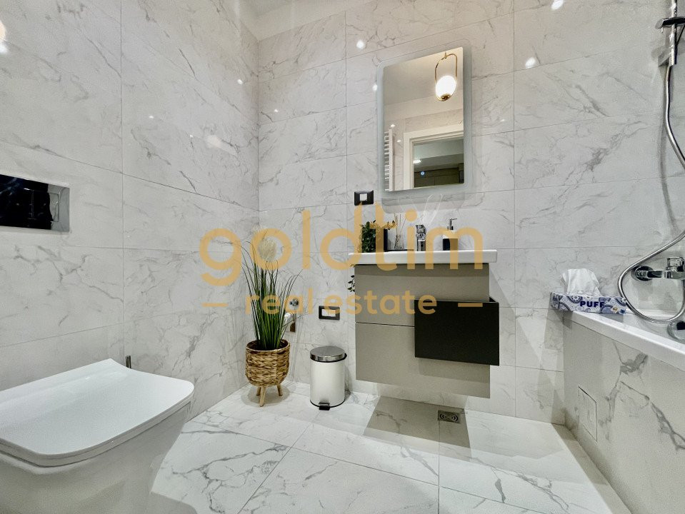 LUX/ULTRAFINISAT/PARCARE SUBTERANA/PORSCHE NORD