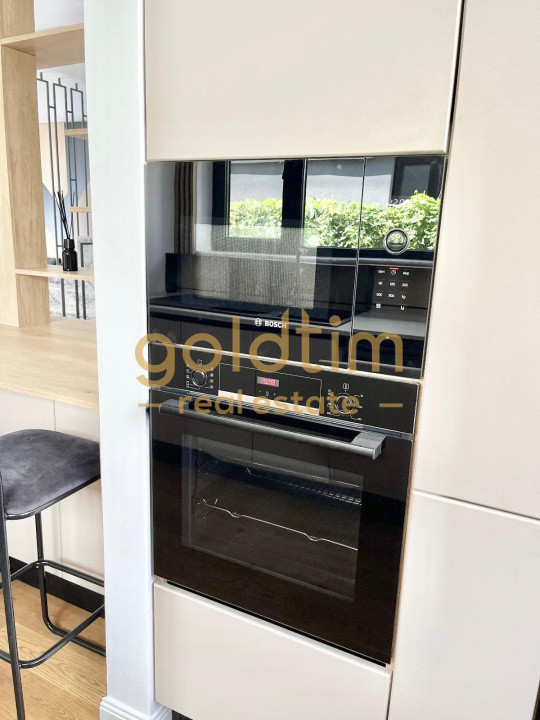 VILA/COMPLEX/PISCINA/LOC JOACA/ MOBILATA/UTILATA/CURTE 100mp/GARAJ3LOCURI/PIPERA