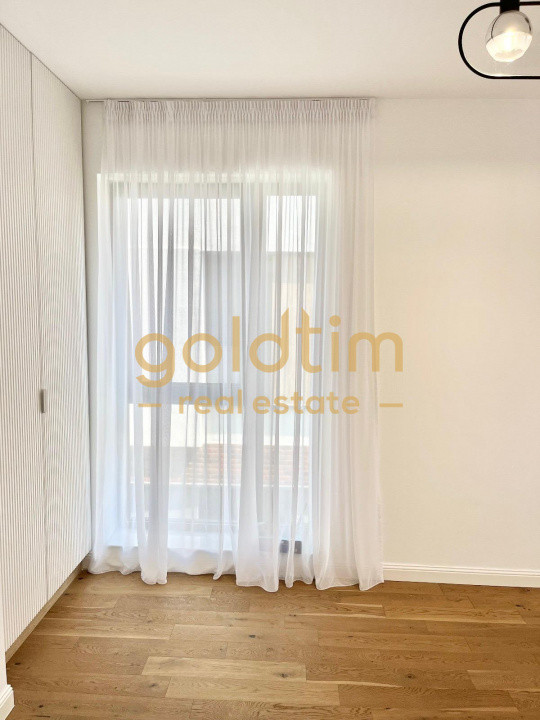 VILA/COMPLEX/PISCINA/LOC JOACA/ MOBILATA/UTILATA/CURTE 100mp/GARAJ3LOCURI/PIPERA