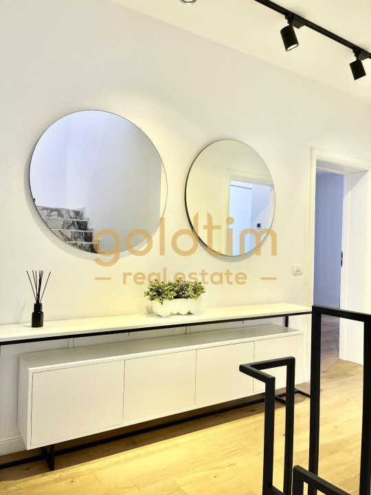 VILA/COMPLEX/PISCINA/LOC JOACA/ MOBILATA/UTILATA/CURTE 100mp/GARAJ3LOCURI/PIPERA