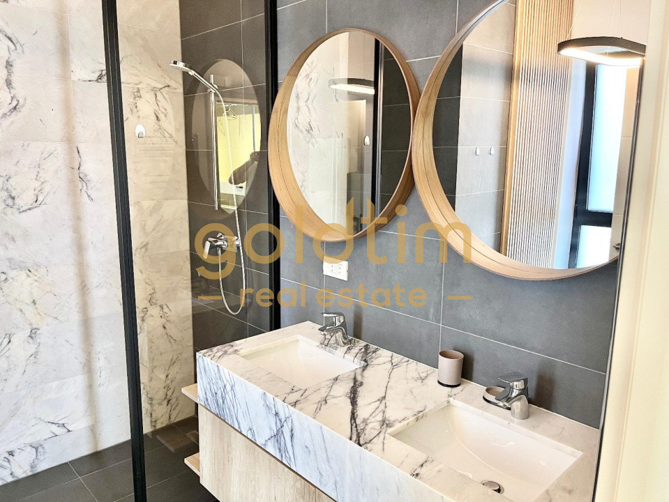 VILA/COMPLEX/PISCINA/LOC JOACA/ MOBILATA/UTILATA/CURTE 100mp/GARAJ3LOCURI/PIPERA