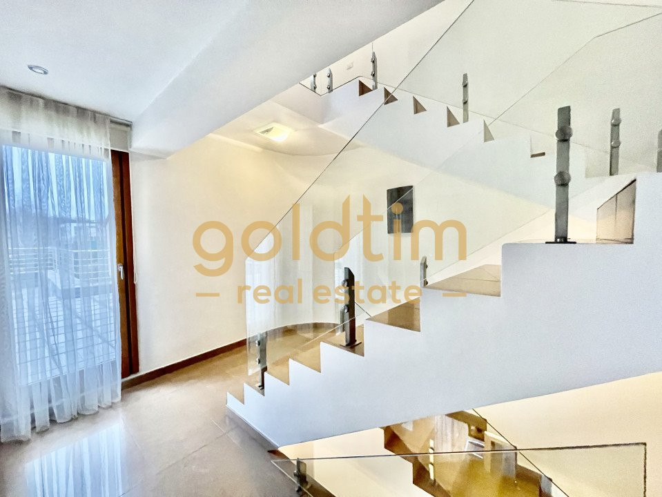 NOU/PISCINA/ CURTE/ TERASA 80 mp/ GARAJ