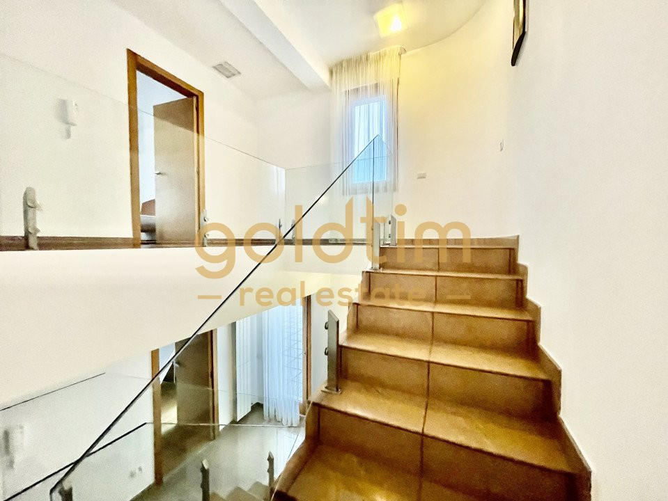 NOU/PISCINA/ CURTE/ TERASA 80 mp/ GARAJ