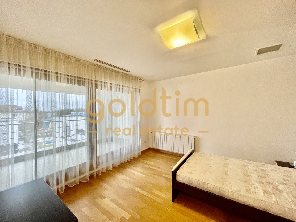 NOU/PISCINA/ CURTE/ TERASA 80 mp/ GARAJ