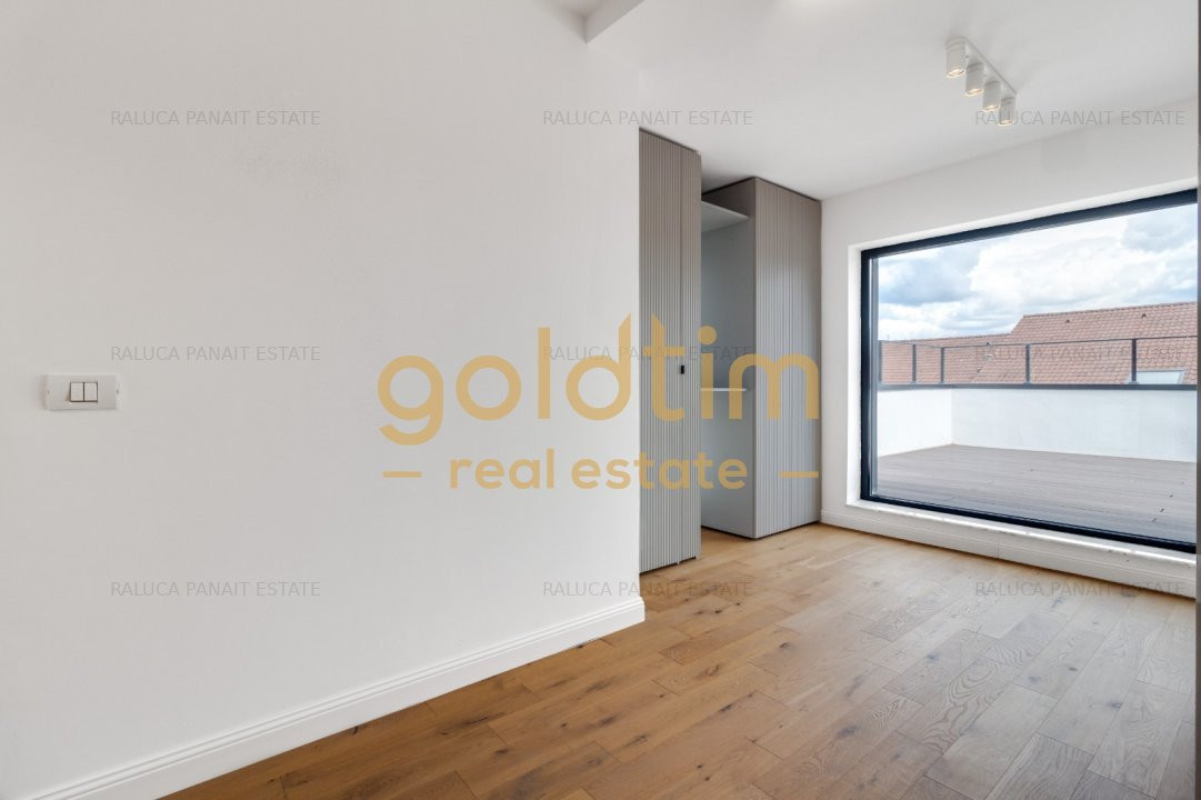 NOU!!!/ SUPERB/ MOBILATA INTEGRAL/ 3 PARCARI SUBTERANE/ANSAMBLU CU PISCINA