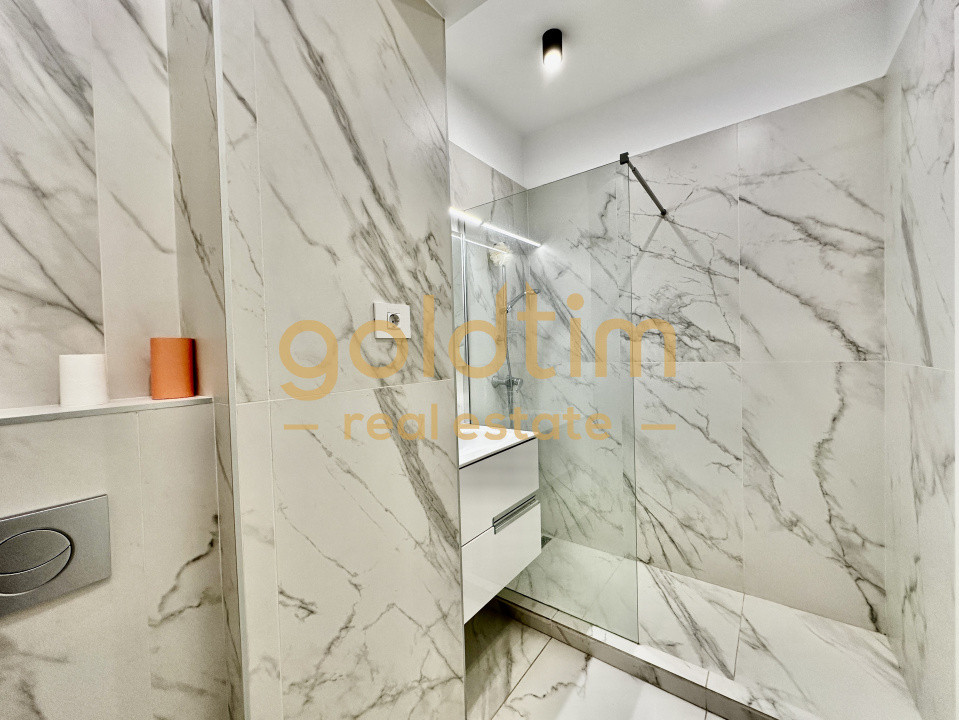 PORSCHE PIPERA/AGAVE RESTAURANT/SUPERB/SPATIOS SI LUMINOS