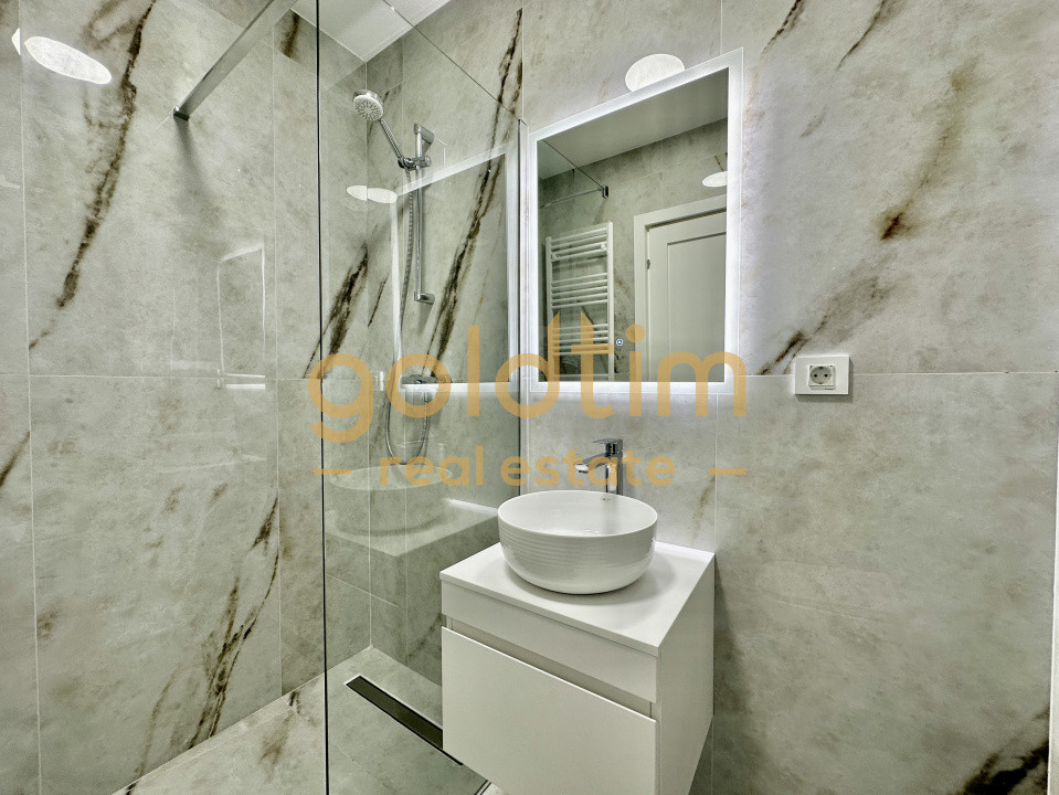 PRIMA INCHIRIERE/PARCARE INCLUSA/PIPERA PLAZA/LUX