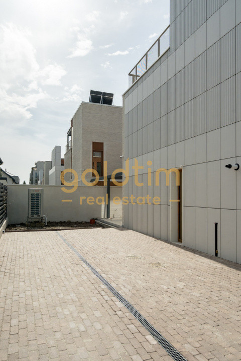 IANCU NICOLAE/VILA INDIVIDUALA SUPERBA/PIPERA/TERASA CIRCULABILA