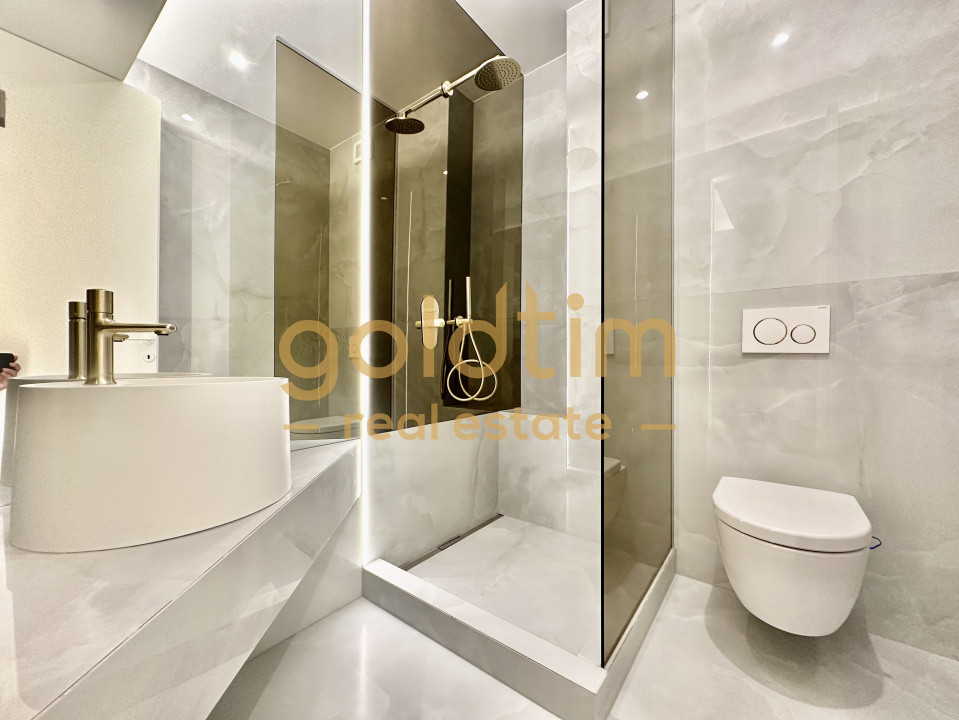 PIPERA/CORTINA NORTH/SPATII GENEROASE/SUPERB 