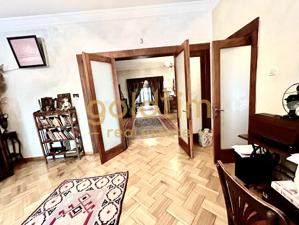 6 CAMERE FABULOS IN VILA 226MP:TERASA13MP+GRADINA 155MP, GARAJ,BOXE,ARMENEASCA