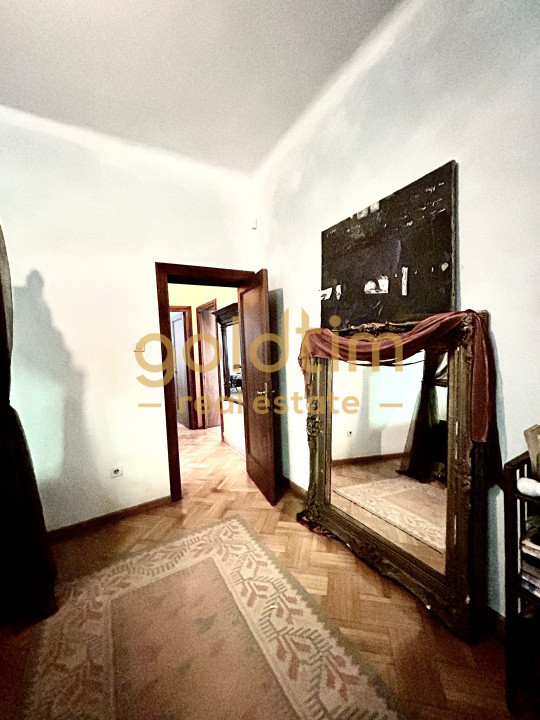 6 CAMERE FABULOS IN VILA 226MP:TERASA13MP+GRADINA 155MP, GARAJ,BOXE,ARMENEASCA