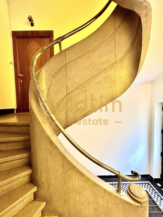 6 CAMERE FABULOS IN VILA 226MP:TERASA13MP+GRADINA 155MP, GARAJ,BOXE,ARMENEASCA