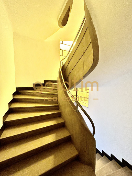 6 CAMERE FABULOS IN VILA 226MP:TERASA13MP+GRADINA 155MP, GARAJ,BOXE,ARMENEASCA