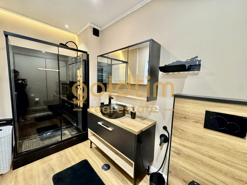 VIS-A-VIS DE HERASTRAU/SUPERB/DUPLEX/COMPLEX SECURIZAT/PISCINA