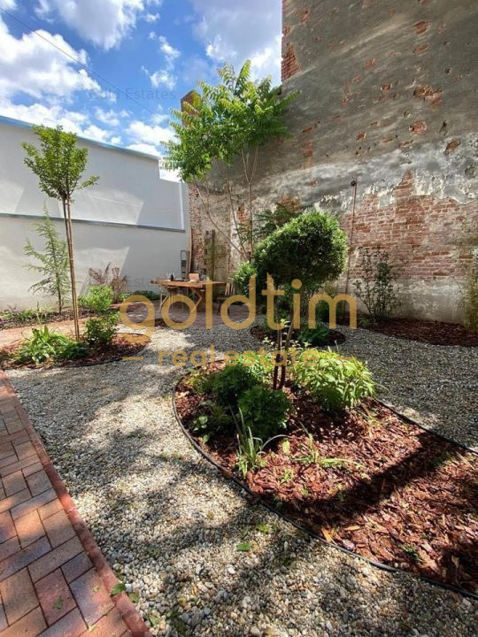 Cea mai spectaculoasa casa cu cu gradina si interior de poveste/ Gradina Icoanei