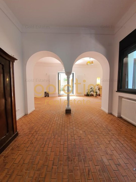 Cea mai spectaculoasa casa cu cu gradina si interior de poveste/ Gradina Icoanei