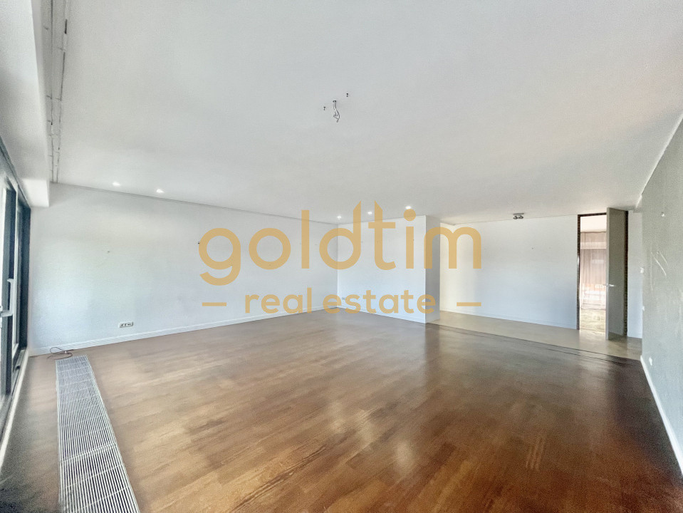 SUPERB/ TERASE 130 mp/ 6 camere/ 2 LOCURI PARCARE SUBTERANA