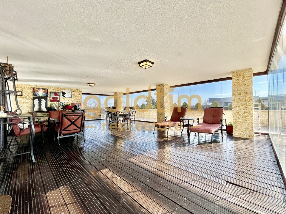 COMISION 0/SUPERB/ PENTHOUSE TERASA 130 MP/ MOBILAT SI UTILAT